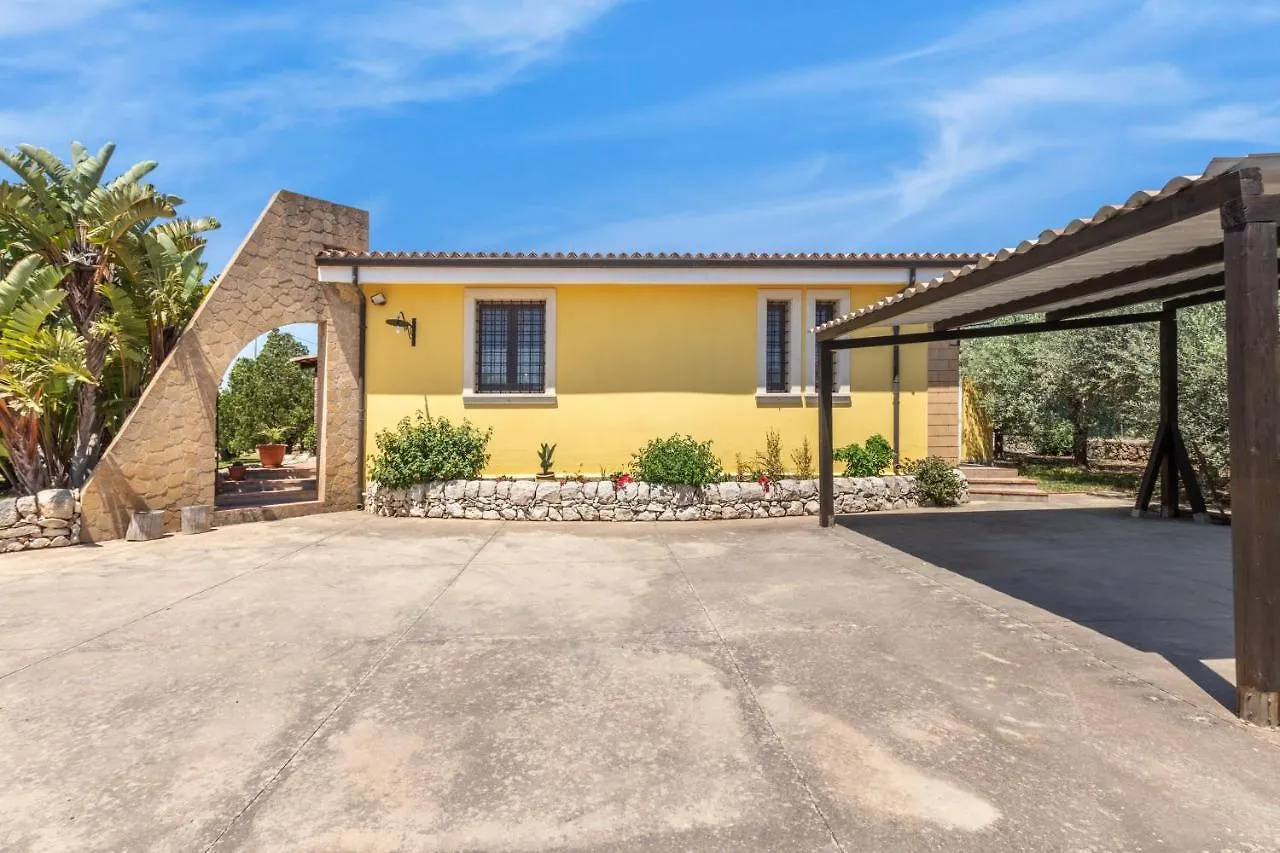 Holiday home Villa Kalos Near The Sandy Beach, Parking & Wifi Noto Italy