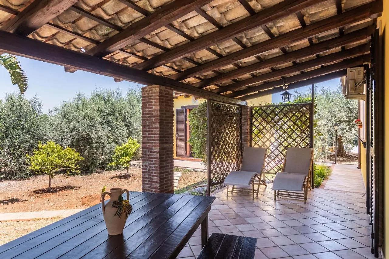 Villa Kalos Near The Sandy Beach, Parking & Wifi Noto