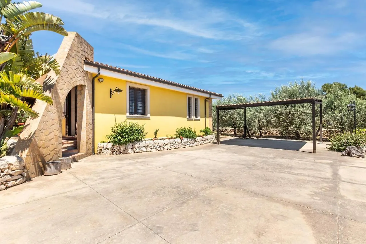 Holiday home Villa Kalos Near The Sandy Beach, Parking & Wifi Noto